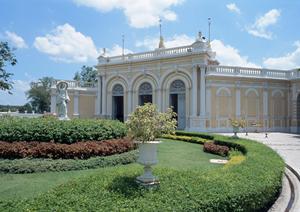 群馬県桐生市に位置する東横INN桐生駅南口：快適な滞在と便利なアクセスを提供するビジネスホテル